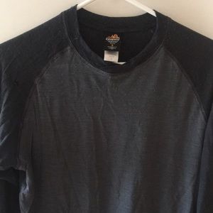 Patagonia men’s long sleeve wool